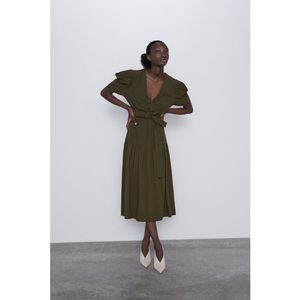 Zara dress with voluminous sleeves